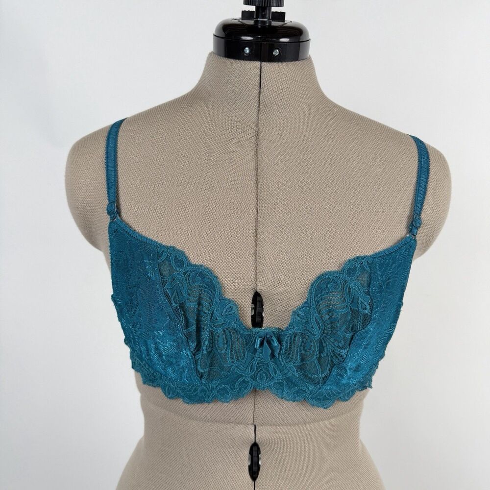 Vintage Valentino Intimo 34C Teal Blue Lace Underwire Bra Unlined Made in USA